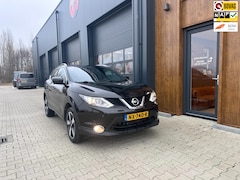 Nissan Qashqai - 1.2 N-Connecta, 360 camera, pano, trekhaak