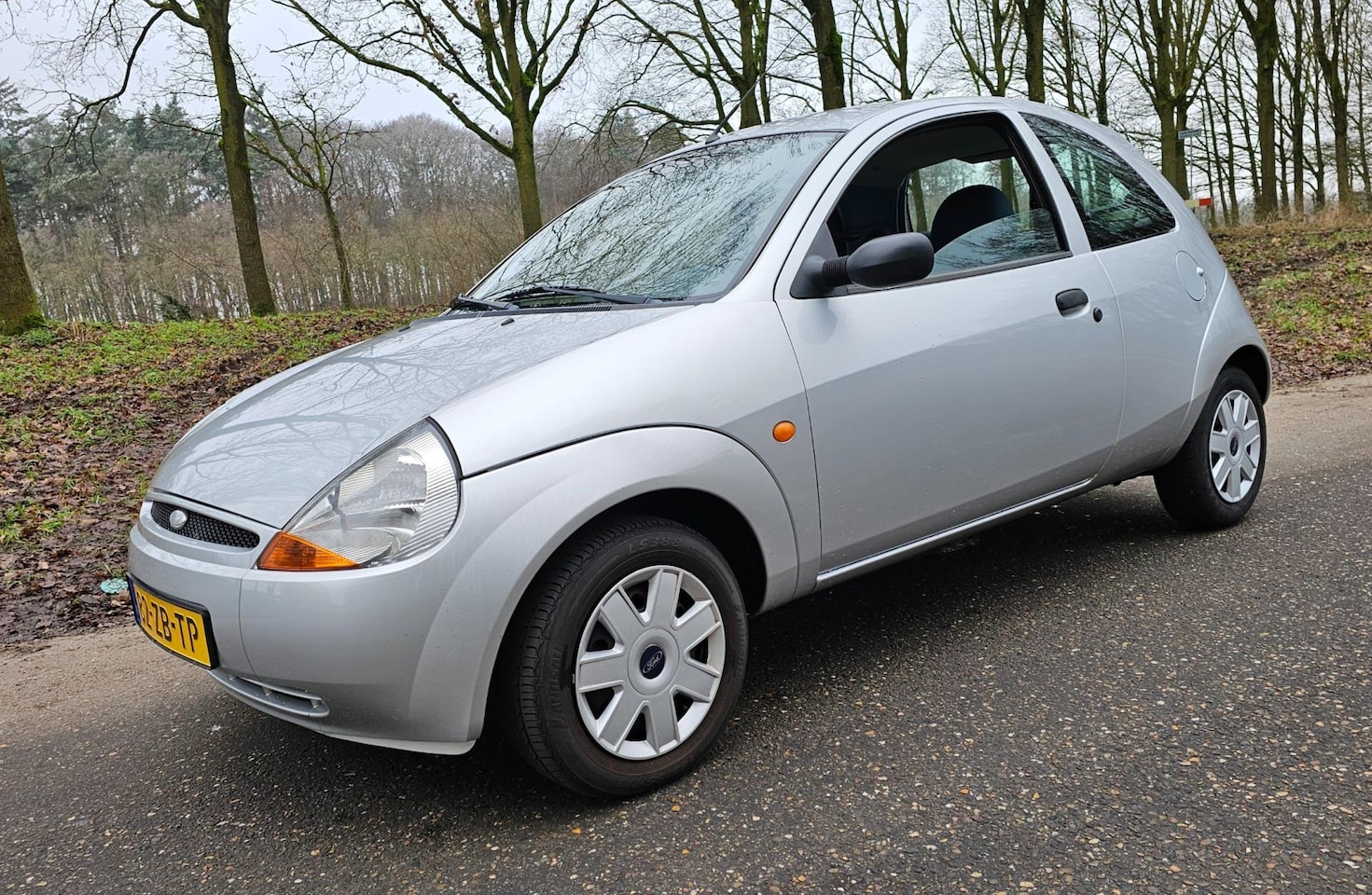 Ford Ka - 1.3 NL Auto ! 46.369 KM ! 1e Eigenaar ! LASWERK ! - AutoWereld.nl