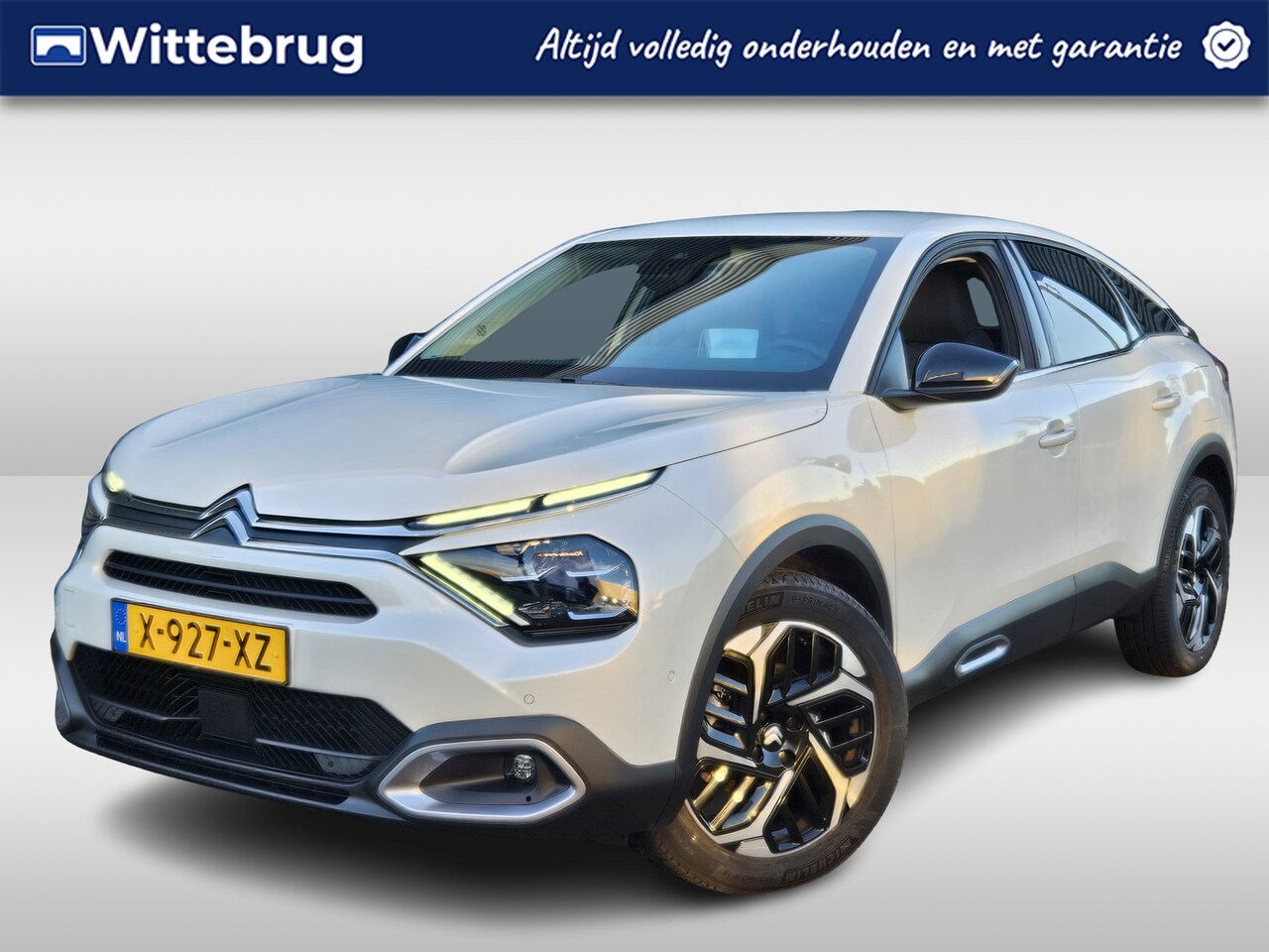 Citroën C4 - 1.2 Puretech Max GERESERVEERD! | Navigatie | Head-Up display | Camera | Parelmoer Wit | GE - AutoWereld.nl