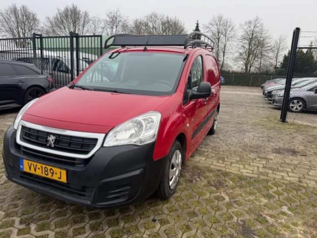 Peugeot Partner - 120 1.6 HDi 75 L1 XR 120 1.6 HDi 75 L1 XR - AutoWereld.nl