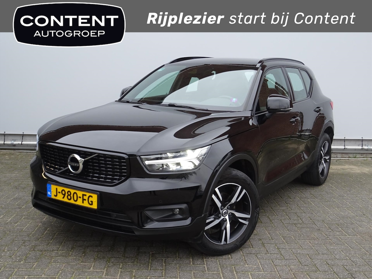 Volvo XC40 - T2 129pk R-Design / 45.000 KM !!! - AutoWereld.nl