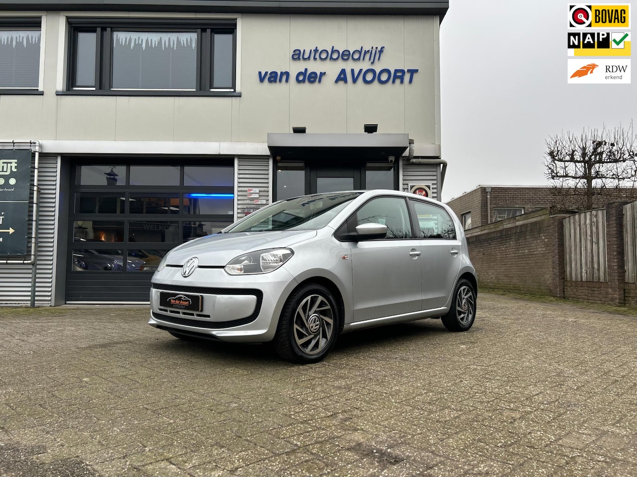 Volkswagen Up! - 1.0 move up! BlueMotion 1.0 move up! BlueMotion - AutoWereld.nl