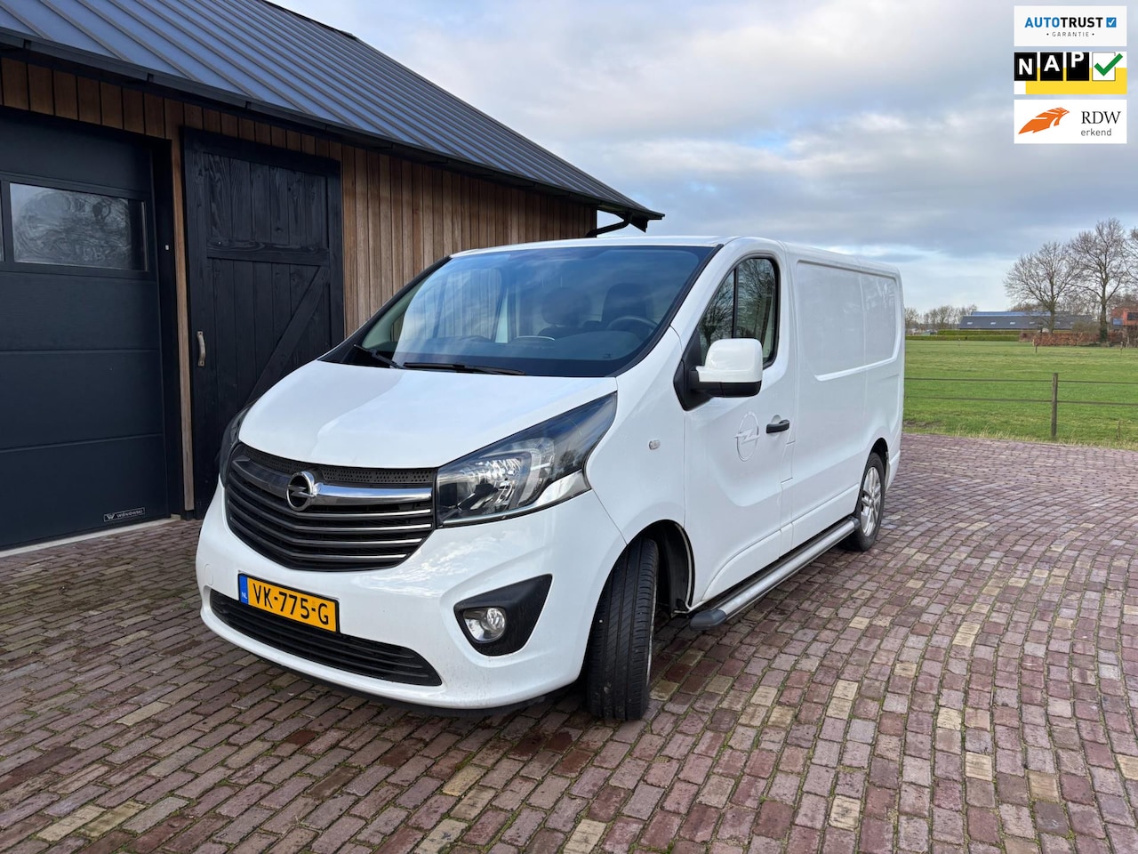 Opel Vivaro - 1.6 CDTI L1H1 Sport EcoFlex 1.6 CDTI L1H1 Sport EcoFlex,3 Zits, 120 PK, Lm Wielen. - AutoWereld.nl