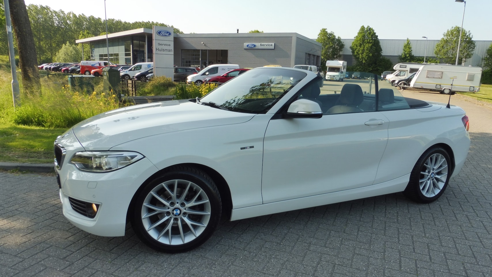 BMW 2-serie Cabrio - 218i M Sport Navi Pdc Airco Stoelverw Xenon Windscherm Trekhaak - AutoWereld.nl