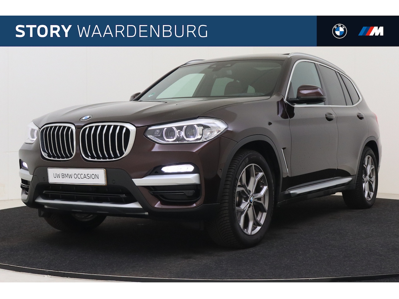 BMW X3 - xDrive20i High Executive xLine Automaat / Panoramadak / Sportstoelen / LED / Parking Assis - AutoWereld.nl