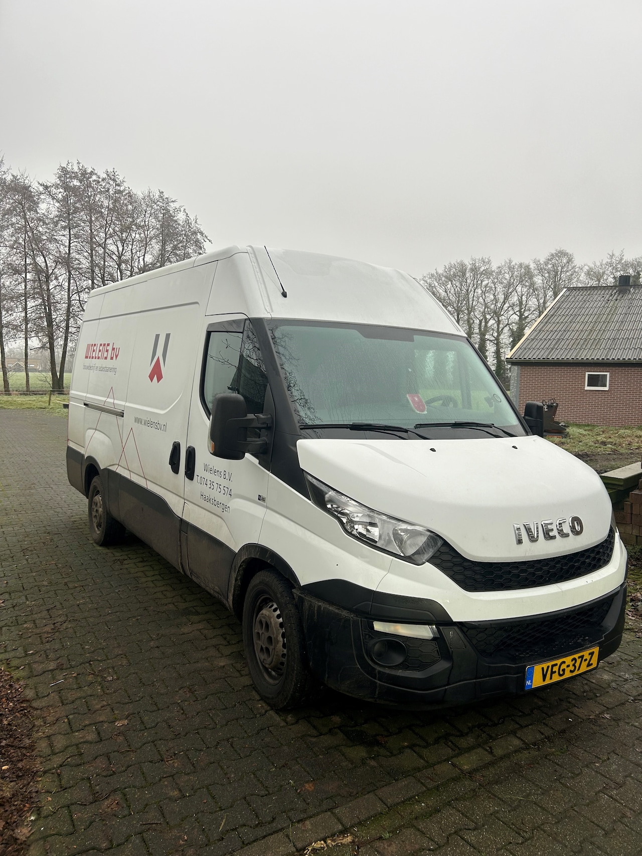 Iveco Daily - 35S13V 2.3 352 H3 L - AutoWereld.nl