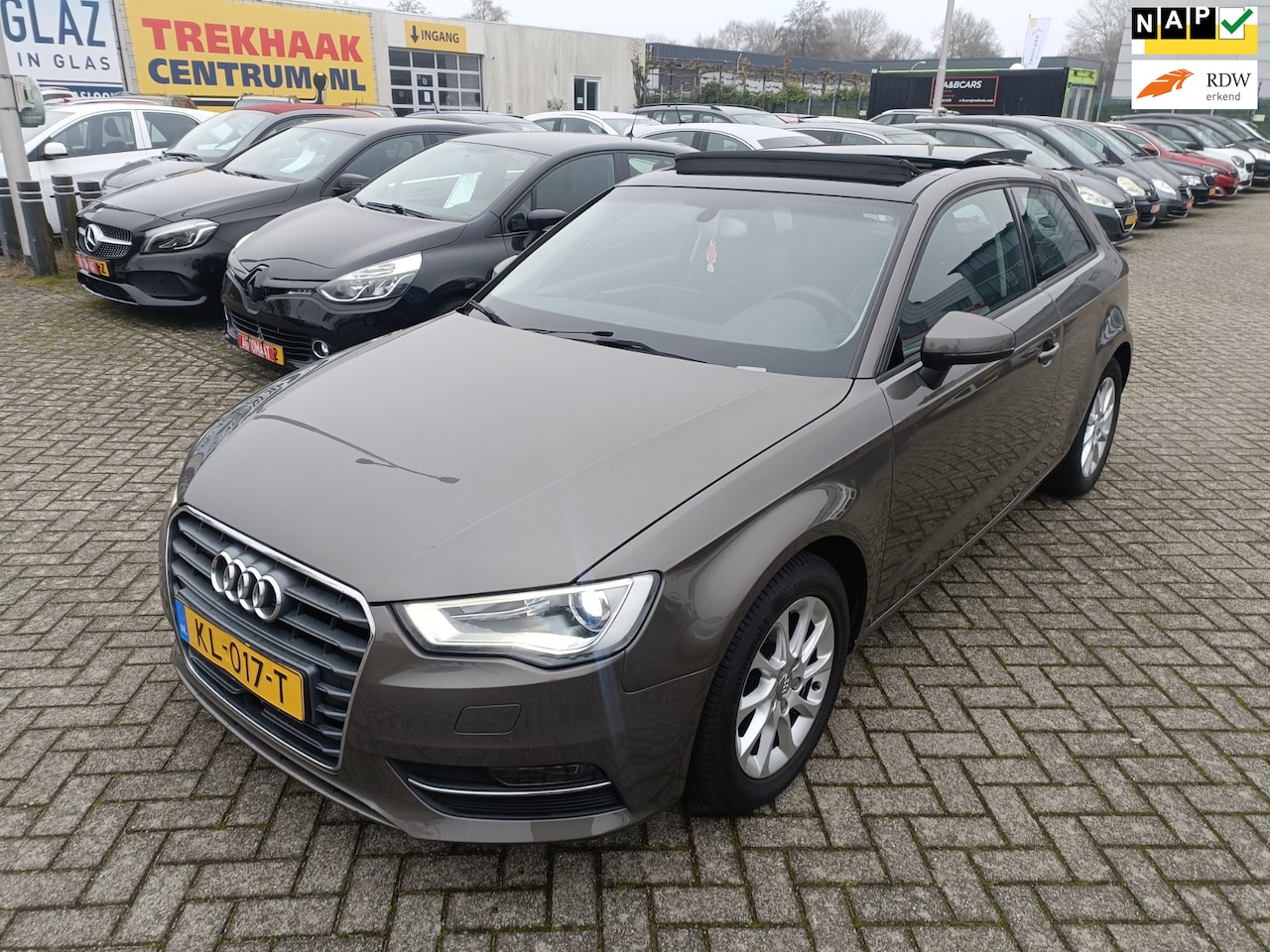 Audi A3 - 1.4 TFSI PANORAMA/NAVIGATIE/VELE OPTIES - AutoWereld.nl