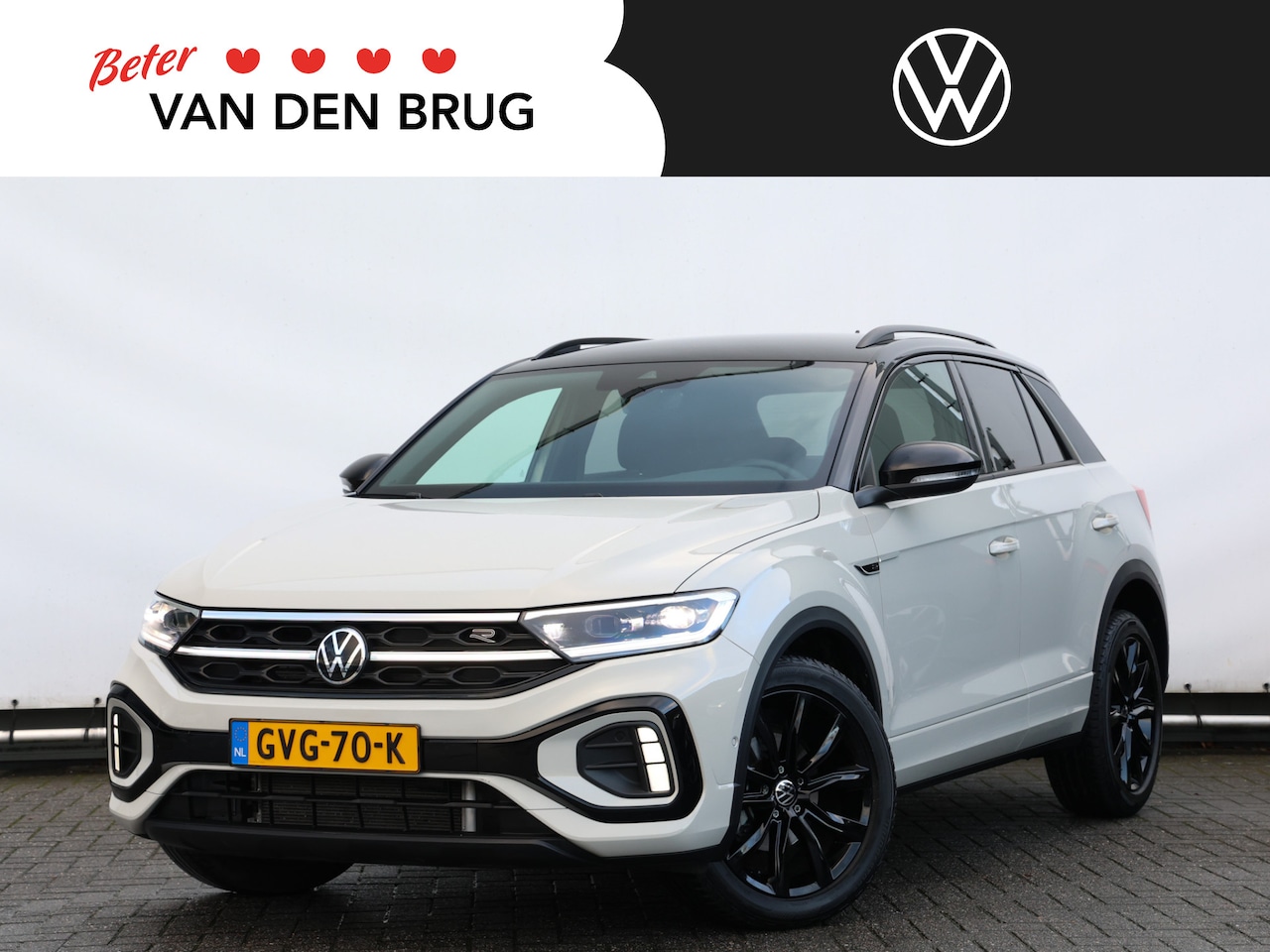 Volkswagen T-Roc - 1.5 TSI R-Line 150pk DSG Blackstyle | LED Matrix IQ | Navigatie | Climate control | Cruise - AutoWereld.nl