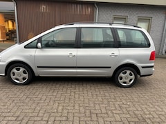 Seat Alhambra - 1.8-20VT Signo