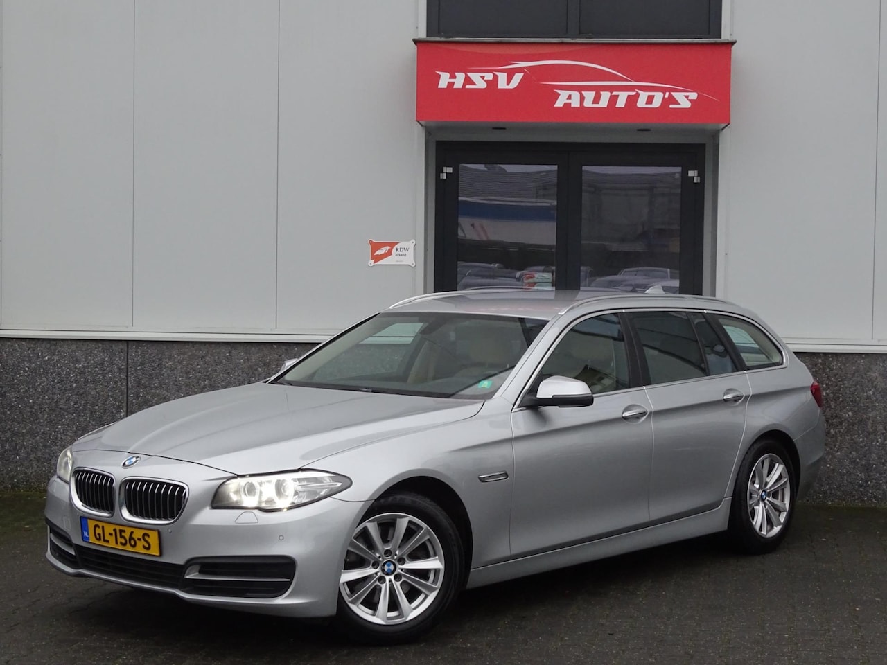 BMW 5-serie Touring - 520i Executive navi LEER airco org NL - AutoWereld.nl