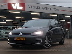 Volkswagen Golf - 1.4 TSI GTE | Navigatie | Panorama | 18'' Inch velgen |