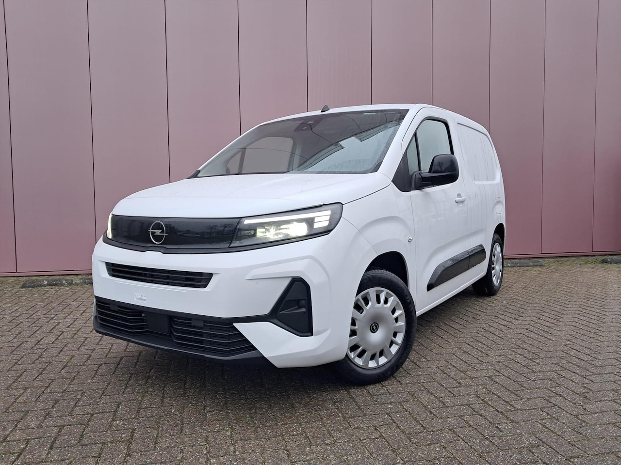 Opel Combo - Cargo GB 1.5 Diesel 102pk S/S L1H1 Edition - AutoWereld.nl