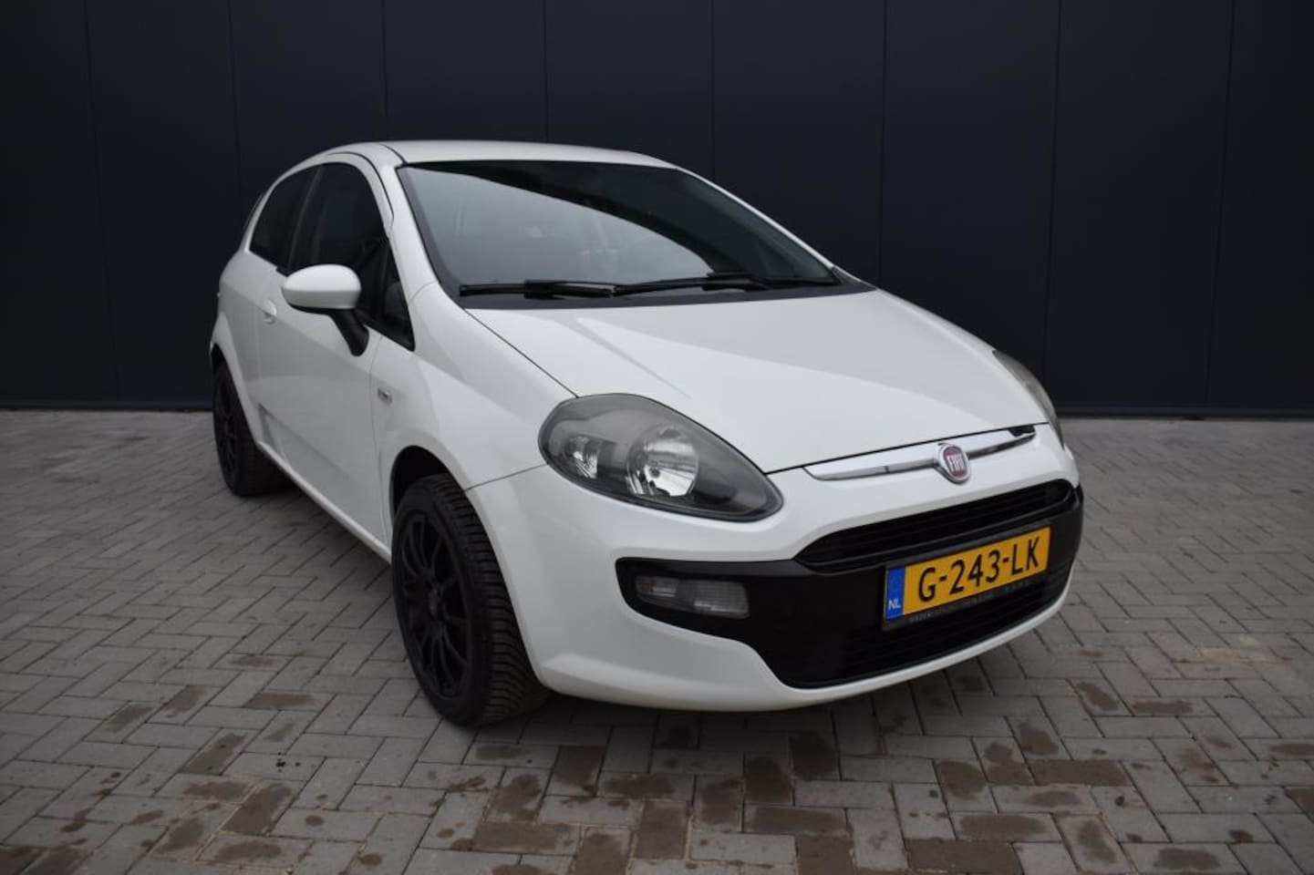 Fiat Punto Evo - 1.4 Dynamic |AIRCO|LM WIELEN|SPORTIEF| - AutoWereld.nl