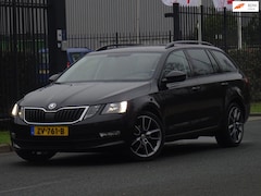 Skoda Octavia Combi - 1.6 TDI Greentech DSG NAP/NAVI/LED/PDC