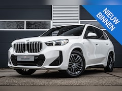 BMW X1 - sDrive18i |Pano dak |Harman/Kardon |Trekhaak |Stoelverw