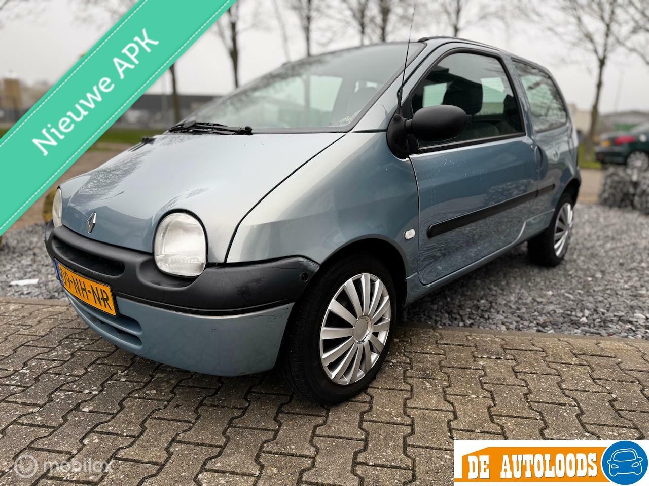 Renault Twingo - 1.2 Campus NAP & Apk Nieuw!! Superzuinig!!! - AutoWereld.nl