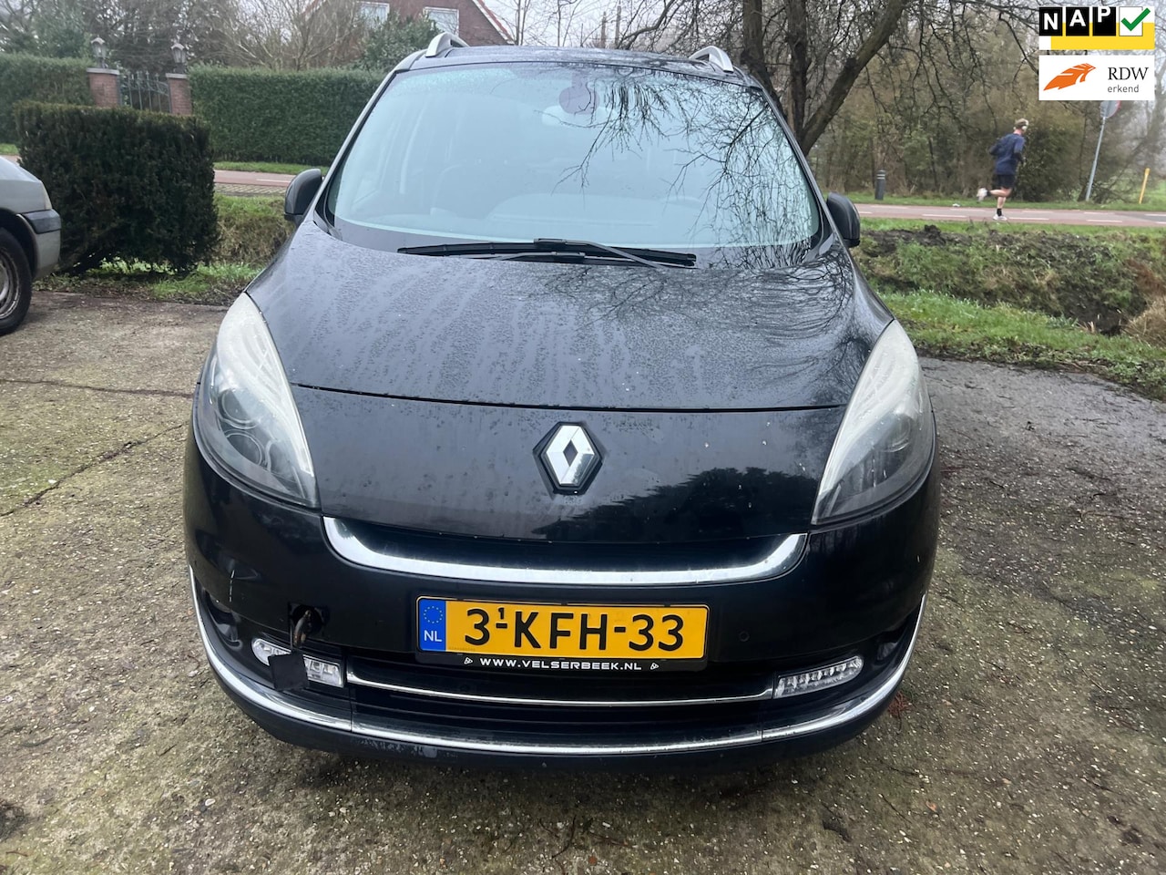 Renault Grand Scénic - 1.5 dCi Bose (( 7- peroon )) BOSE/panoramadak/ clima - AutoWereld.nl