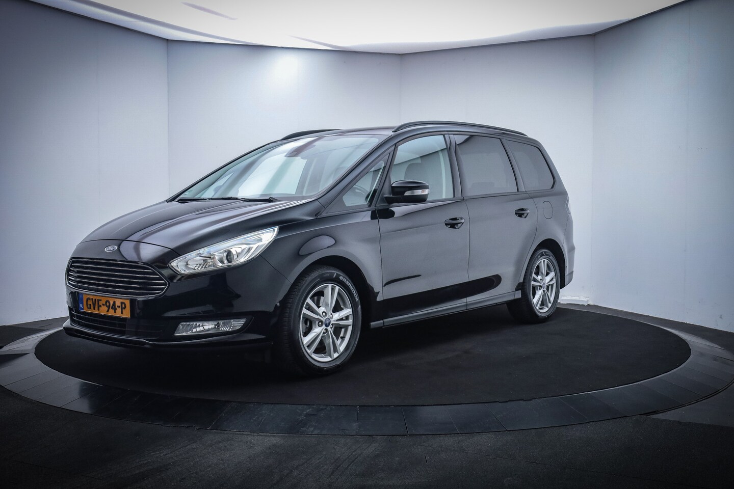 Ford Galaxy - 1.5 Ecob 160Pk 7Pers Titanium NAVI/CAMERA/CARPLAY/STOELVERW/ELEK KLEP/PDC V+A/LMV - AutoWereld.nl