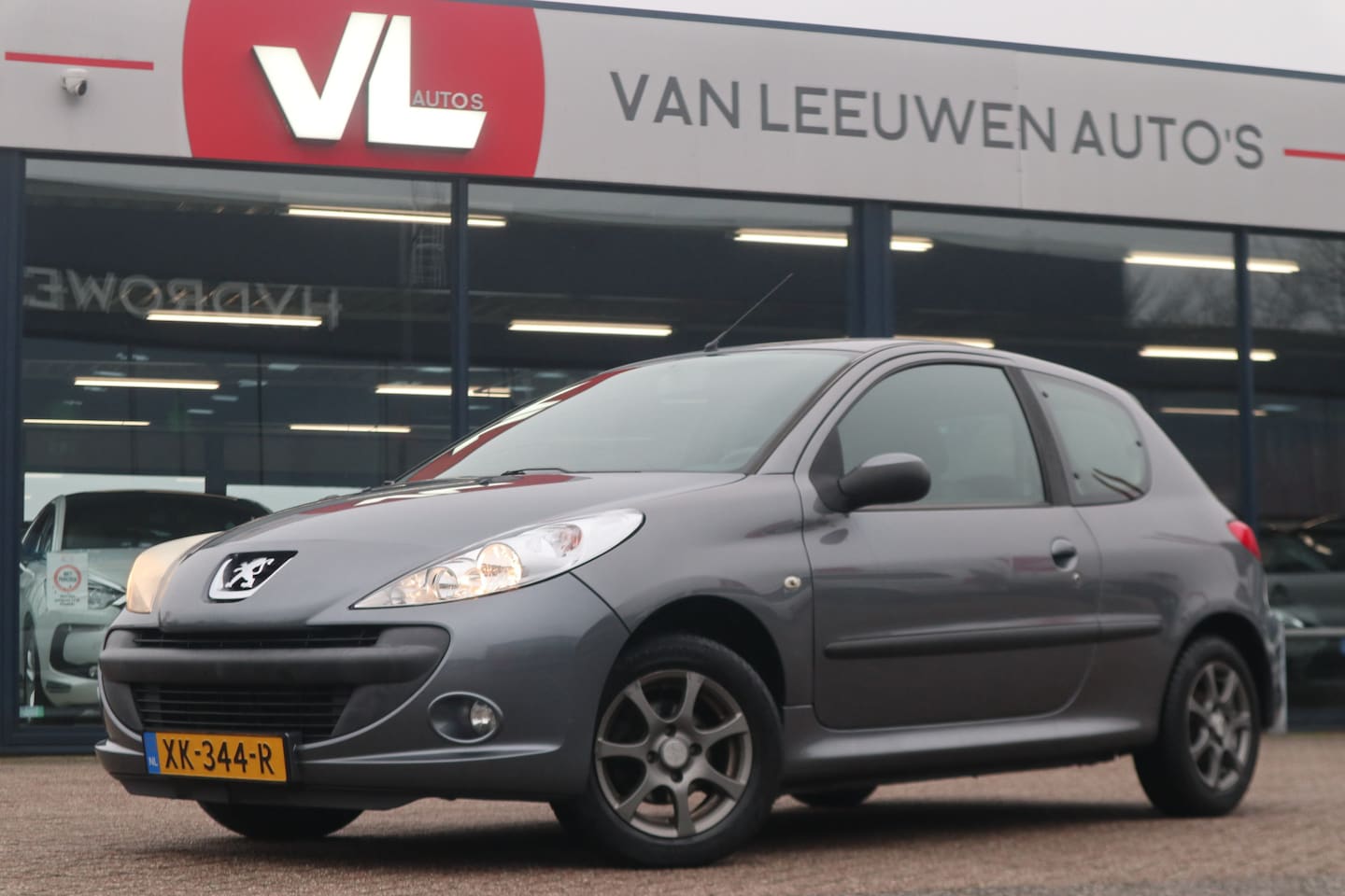 Peugeot 206 - 1.1 XR | Airco | APK 29-06-2025 | Trekhaak - AutoWereld.nl