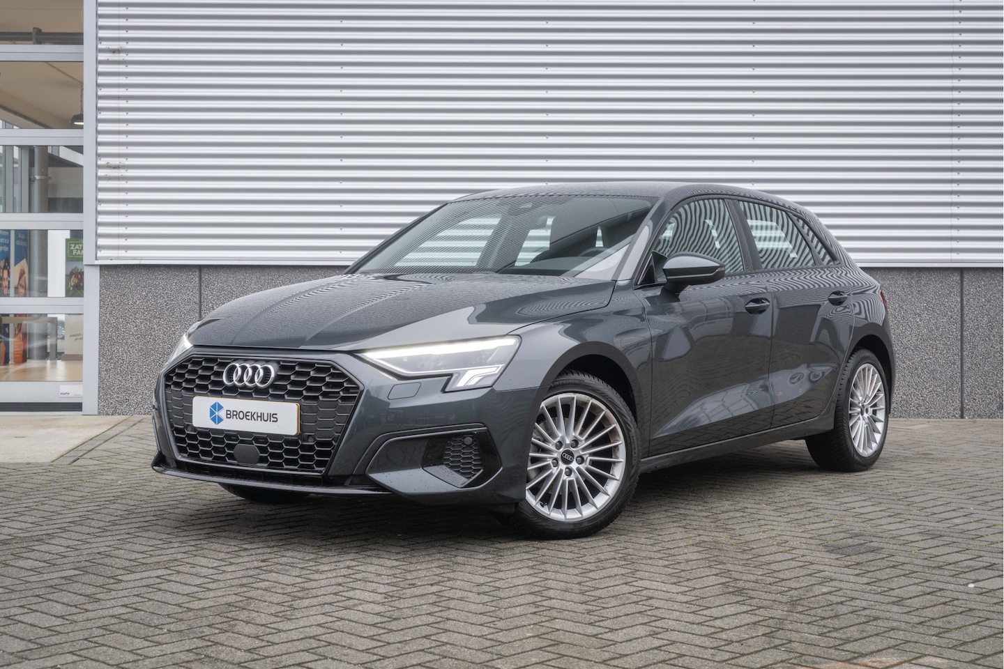 Audi A3 Sportback - 30 TFSI Advanced edition 30 TFSI Advanced edition - AutoWereld.nl