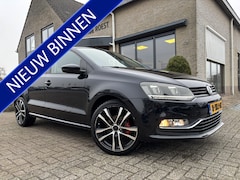 Volkswagen Polo - 5DRS 1.2 TSI Comfortline Navigatie / Sportuitlaat / Alarm