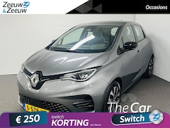 Renault Zoe - R135 Evolution 52 kWh Automaat airco parkeersensoren navi apple carplay android auto zeer