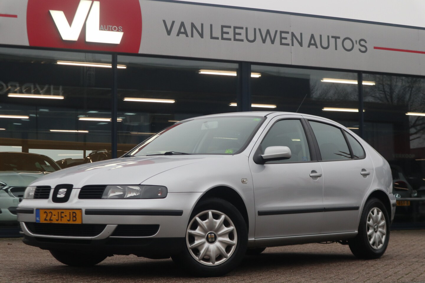 Seat Leon - 1.6-16V Stella | Airco | Trekhaak | Inruilkoopje - AutoWereld.nl