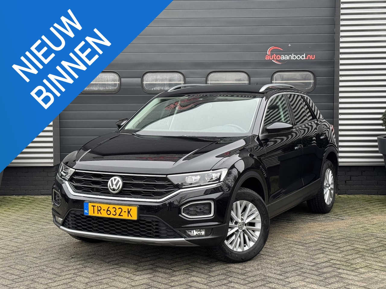 Volkswagen T-Roc - 1.6 TDI Style | Navigatie | Digitale Dashboard | Camera | Climate Control | Carplay | Priv - AutoWereld.nl