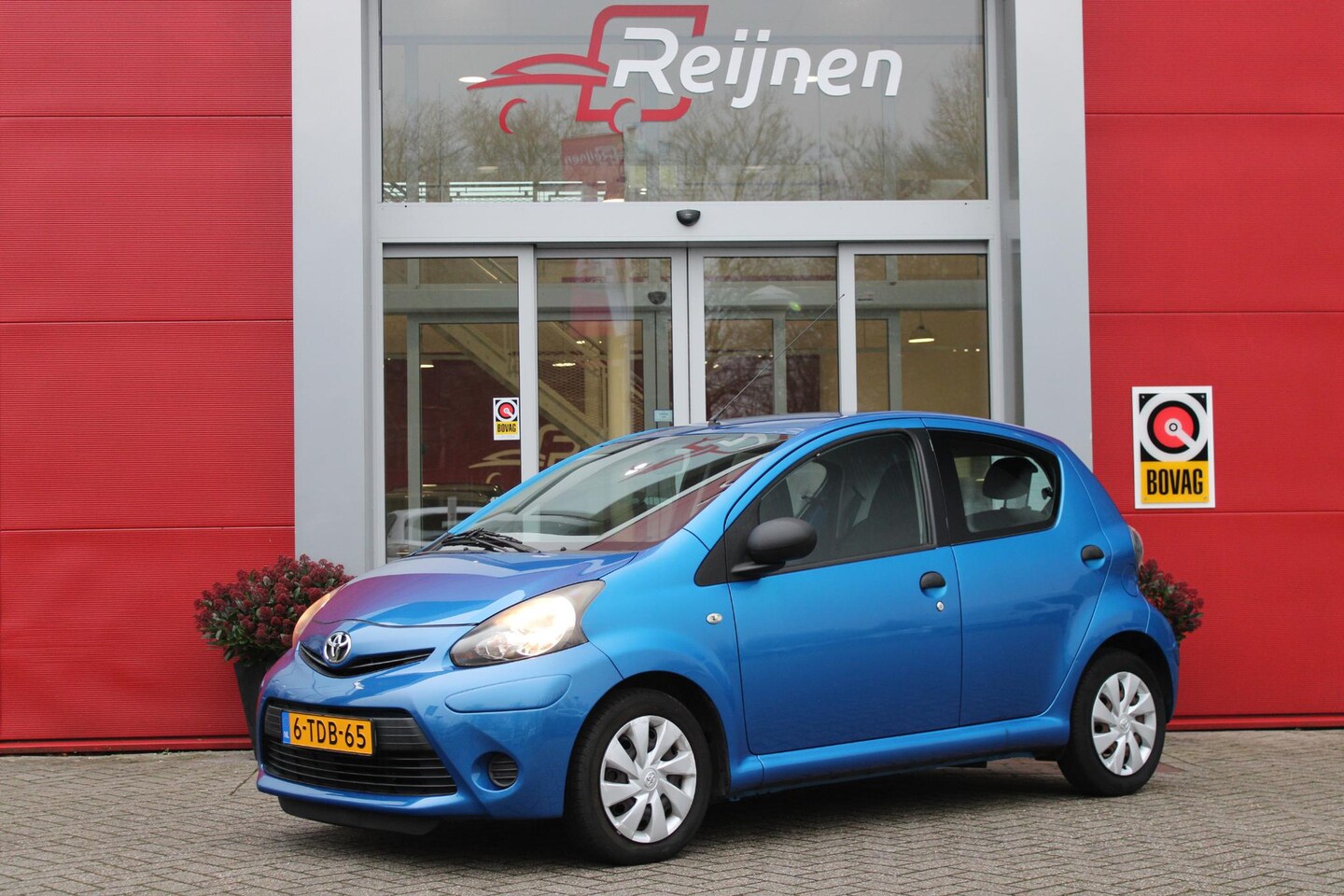 Toyota Aygo - 1.0 VVT-i 68PK NOW | AIRCO | USB/AUX | LAGE KM STAND! | - AutoWereld.nl