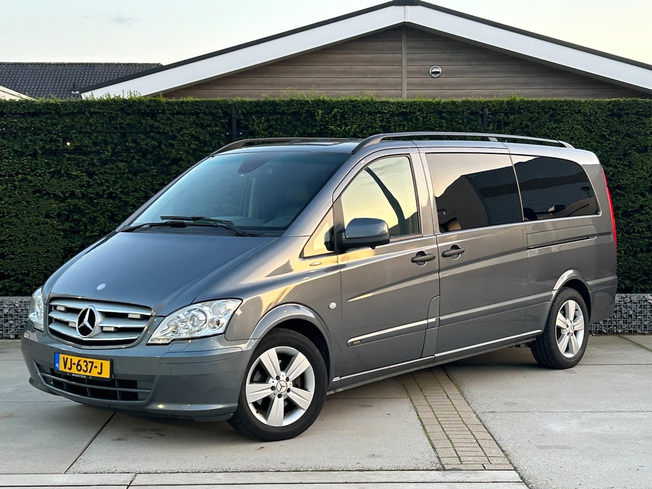 Mercedes-Benz Vito - 122 CDI 343 DC Comfort Plus 122 CDI 343 DC Comfort Plus, 3.0 V6 Lang, 1ste eigenaar, Navi,Clima,Leder - AutoWereld.nl