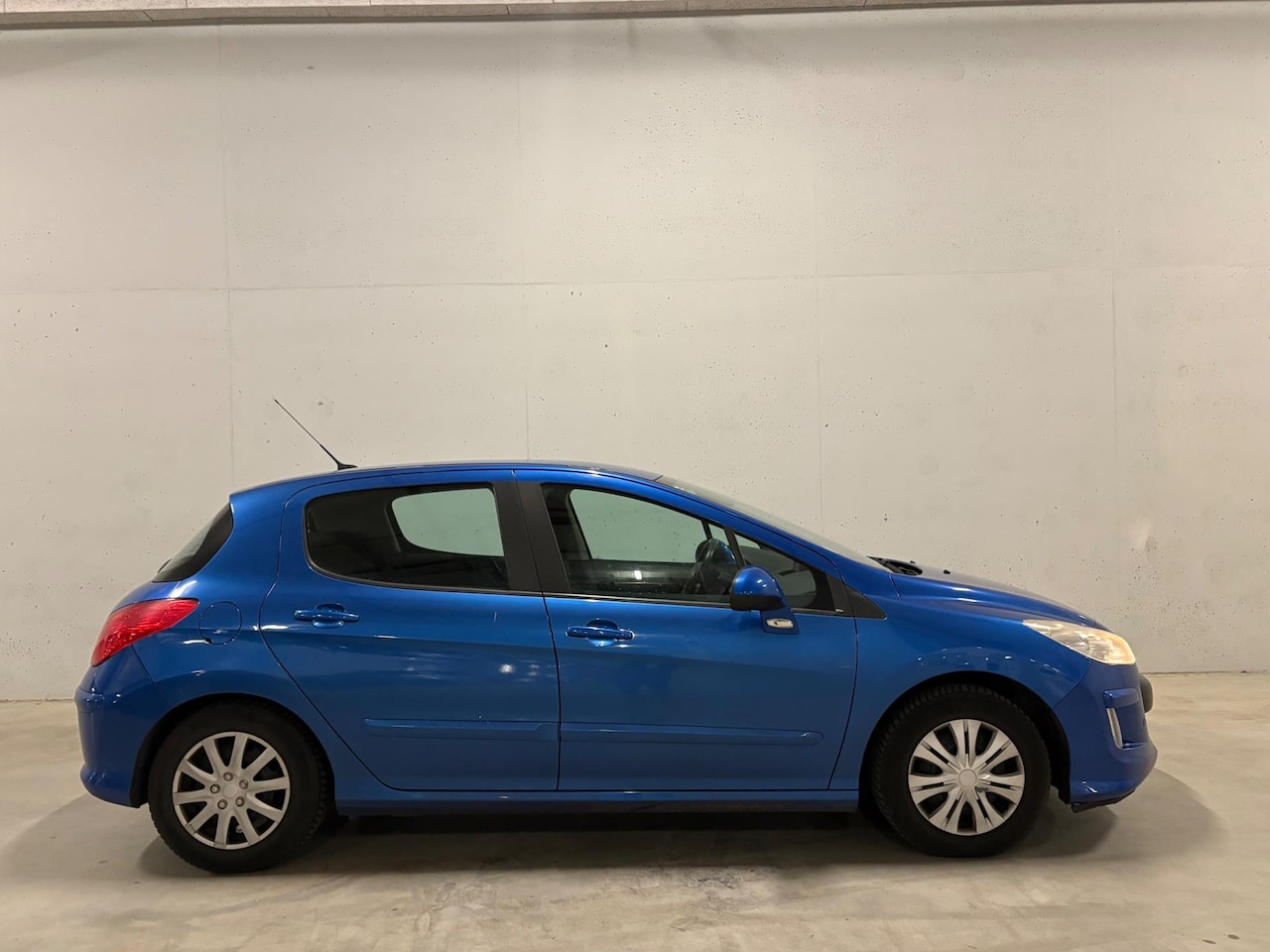 Peugeot 308 - 1.6 HDiF Blue Lease Executive 5drs Navi - AutoWereld.nl