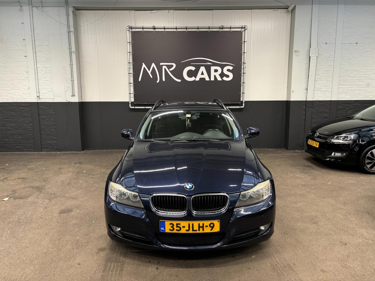 BMW 3-serie Touring - 320i Business Line clima/navi - AutoWereld.nl