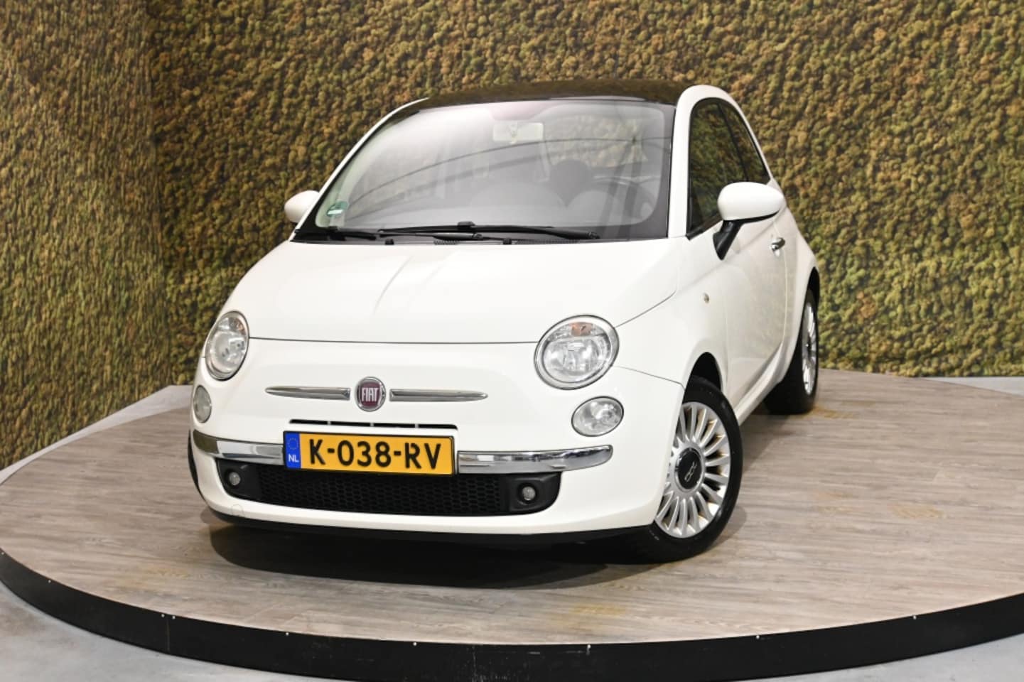 Fiat 500 - 1.2 Lounge 1.2 Lounge (Lees advertentietekst) - AutoWereld.nl