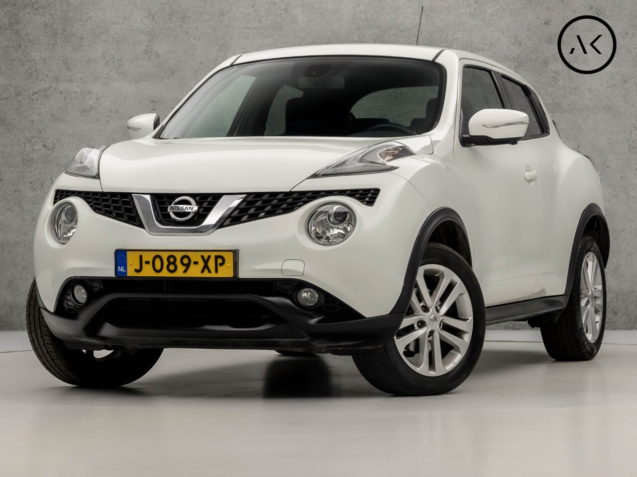 Nissan Juke - 1.2 DIG-T S/S Sport (NAVIGATIE, 360 CAMERA, CLIMATE, GETINT GLAS, LEDER, SPORTSTOELEN, CRU - AutoWereld.nl