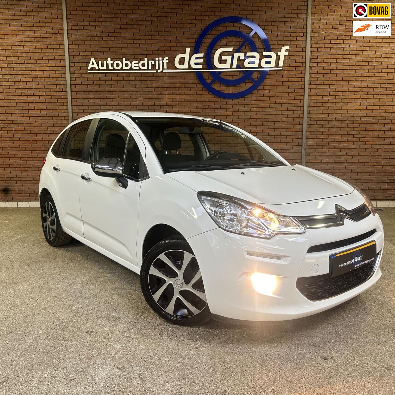 Citroën C3 - 1.0 VTi Collection|CRUISE/TRHK KM - AutoWereld.nl