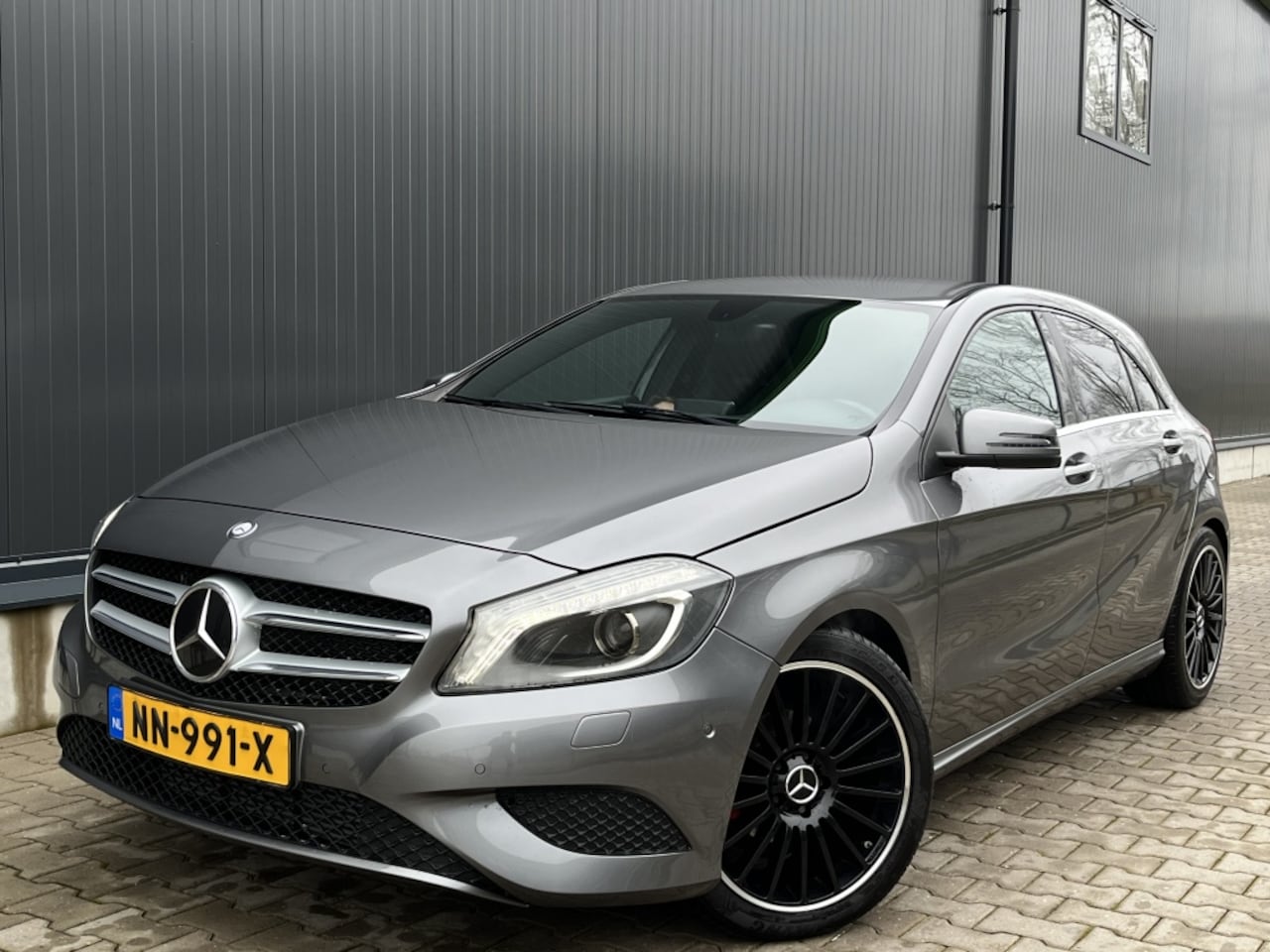 Mercedes-Benz A-klasse - 180 CDI 109PK / AMG Edition / Prestige / 2015 / LED / - AutoWereld.nl