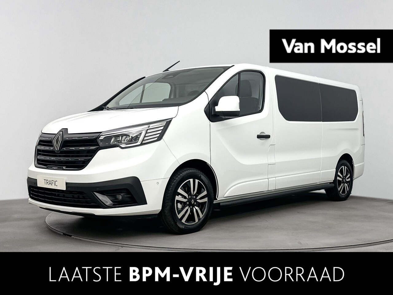 Renault Trafic - 2.0 dCi 150pk EDC T30 L2H1 Extra | Anniversary pack | Direct leverbaar | dubbelcabine en g - AutoWereld.nl