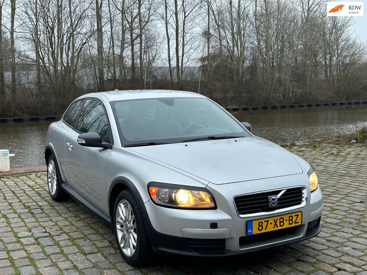 Volvo C30 - 1.8 Kinetic airco elektrische ramen cv op afs - AutoWereld.nl