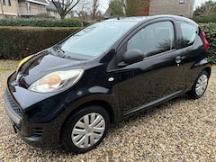 Peugeot 107 - 1.0-12V XR