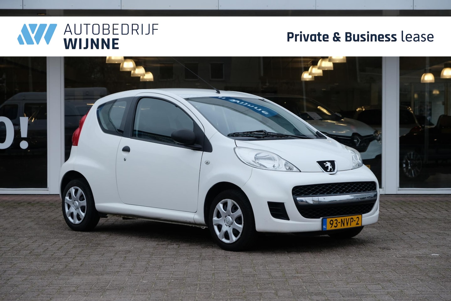 Peugeot 107 - 1.0-12V 68pk XR | Radio-CD | Nwe APK | Stuurbekrachtiging - AutoWereld.nl