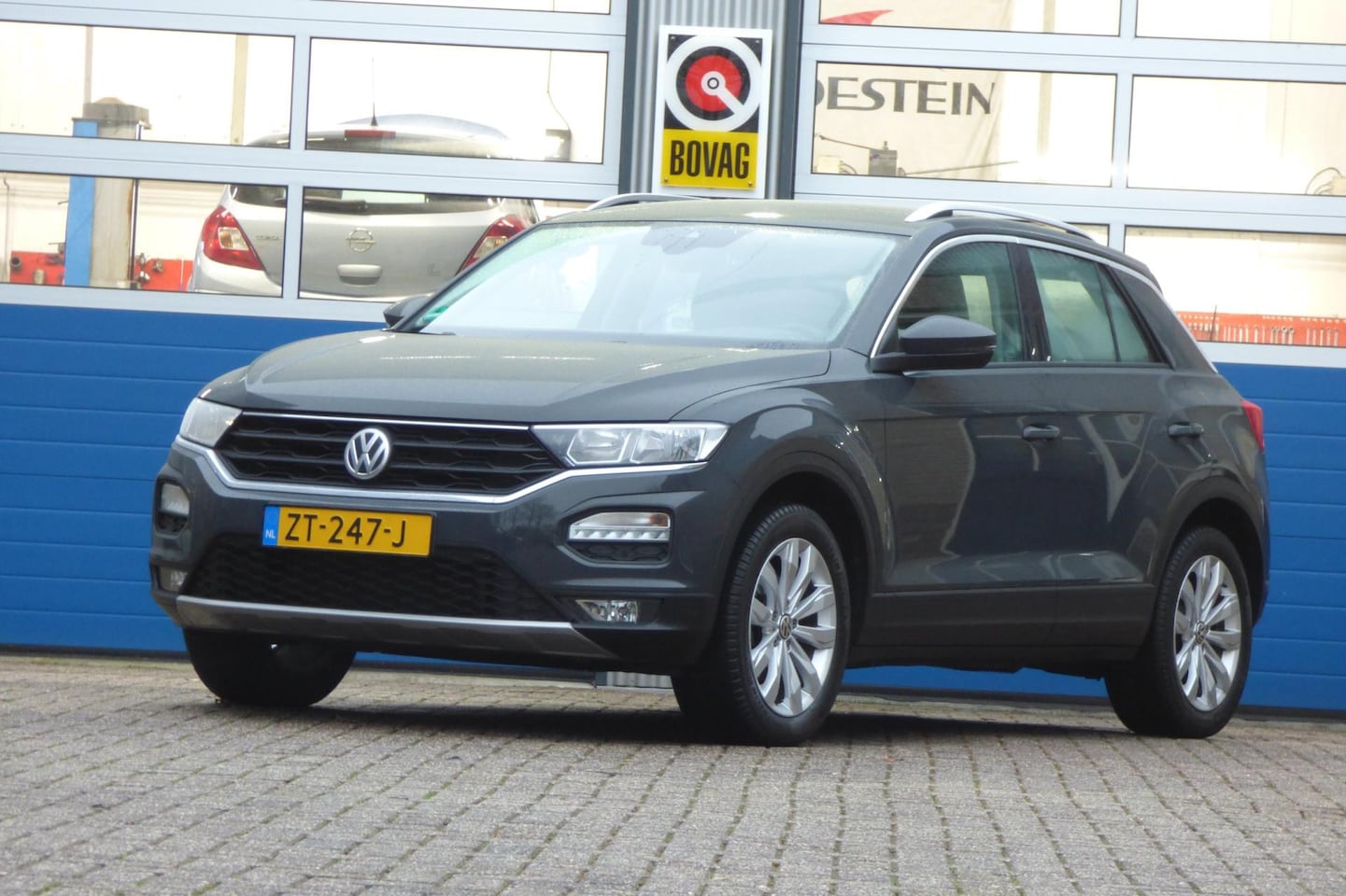 Volkswagen T-Roc - 1.5 TSI Style Business 1.5 TSI Style Business - AutoWereld.nl