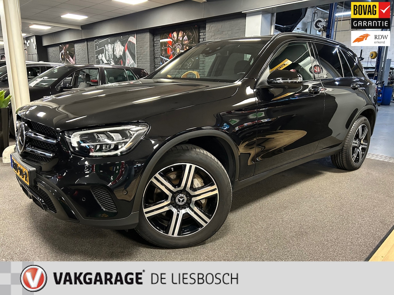 Mercedes-Benz GLC-klasse - 300e 4MATIC Business Solution AMG 300e 4MATIC Business Solution AMG - AutoWereld.nl