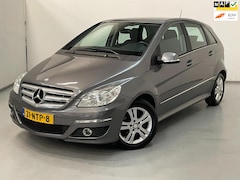 Mercedes-Benz B-klasse - 160 / Aut / NL-auto / Navi / Airco / Trekhaak