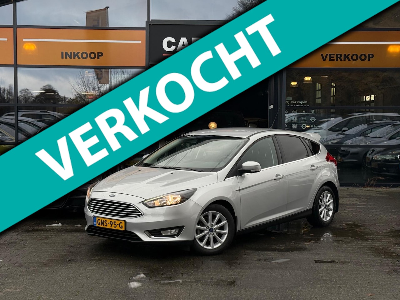 Ford Focus - 1.0 Titanium NAVI/PDC/LED/CLIMA/CRUISE/KEYLESS/APK 22-03-2025 - AutoWereld.nl