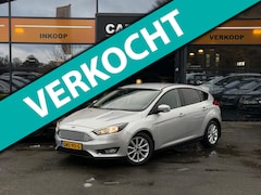 Ford Focus - 1.0 Titanium NAVI/PDC/LED/CLIMA/CRUISE/KEYLESS/APK 22-03-2025