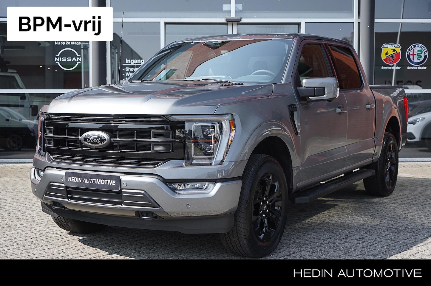 Ford F150 - F-150 LARIAT 5.0 V8 SuperCrew 4x4 FX4 Black Edition | BPM VRIJ + VOORRAAD | Trekhaak 3.500 - AutoWereld.nl