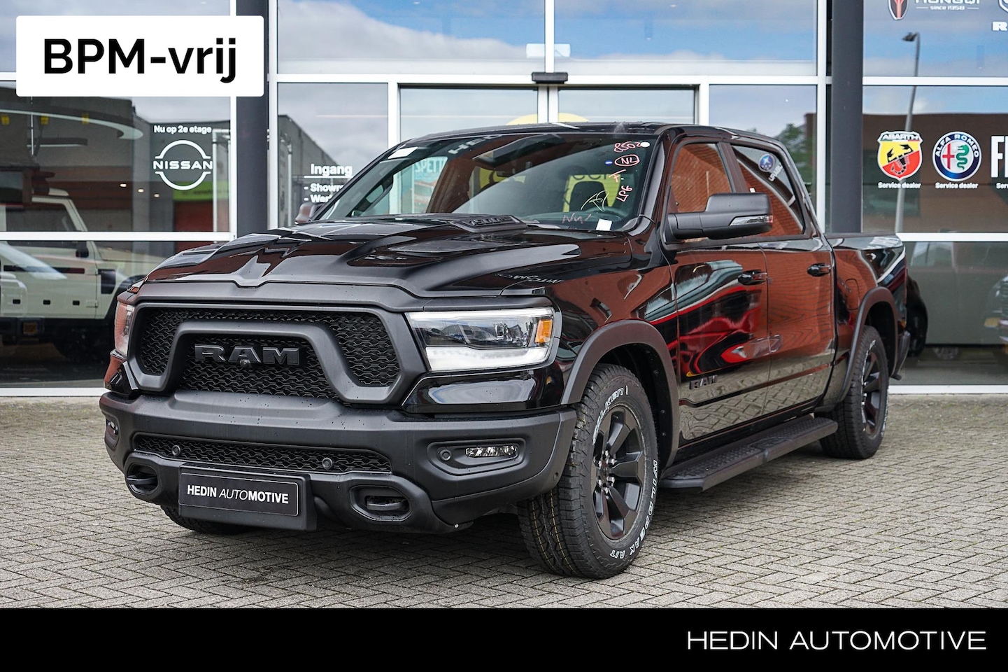 Dodge Ram Pick Up - 5.7 V8 Rebel | BPM VRIJ | ALL-IN PRIJS | BOMVOL | 360° CAMERA | LUCHTVERING | DIGI DASH - AutoWereld.nl