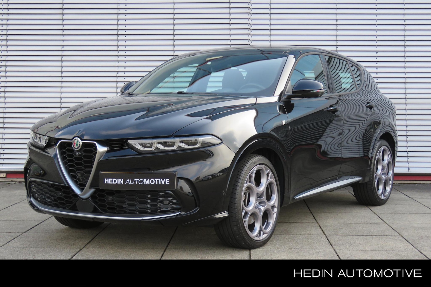 Alfa Romeo Tonale - 1.5T Hybrid Ti | MOOIE Tonale! | Rijk uitgerust - AutoWereld.nl