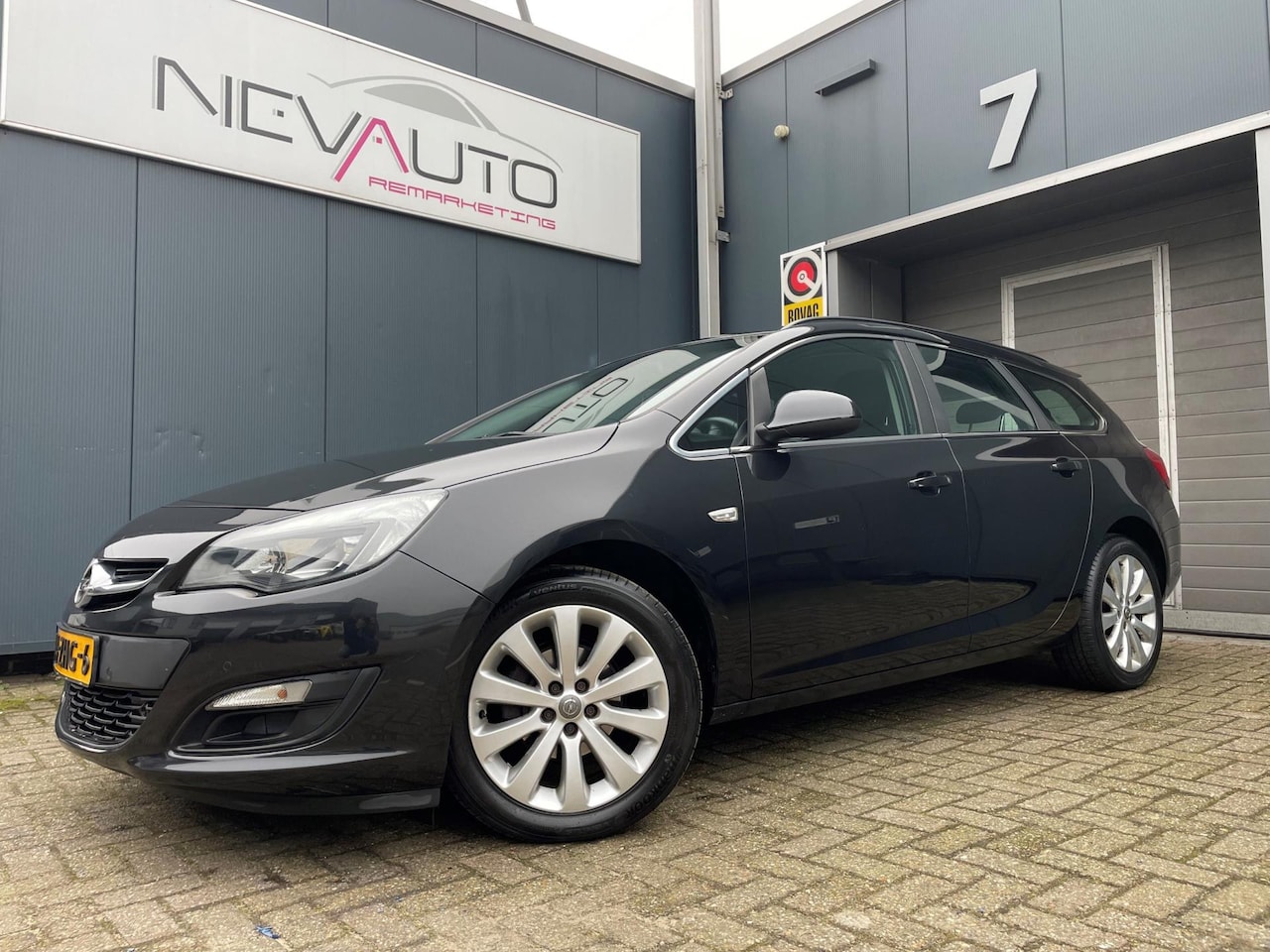 Opel Astra Sports Tourer - 1.4 Turbo Sport NAVI CRUISE TREKHAAK NL AUTO - AutoWereld.nl