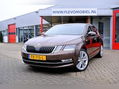 Skoda Octavia - 1.0 TSI Greentech Style L&K *23.214km* Navi|Leder-Alcantara|Adapt.Cruise|Cam|LMV|Enz